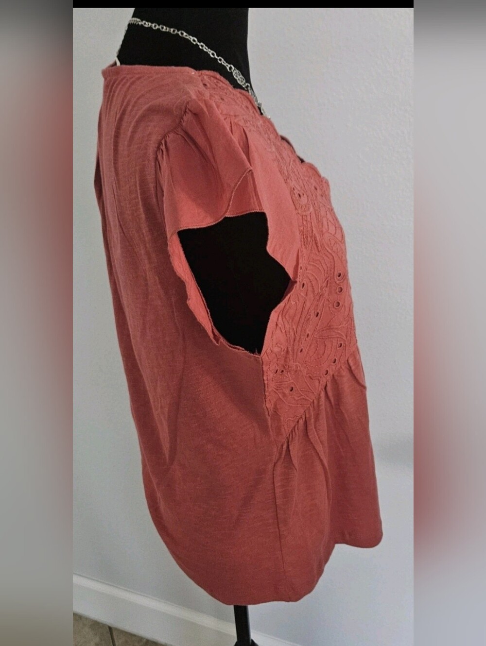 NWOT Democracy Eyelet Embroidered Peplum Top Coral Orange Size Small. - Picture 5 of 6